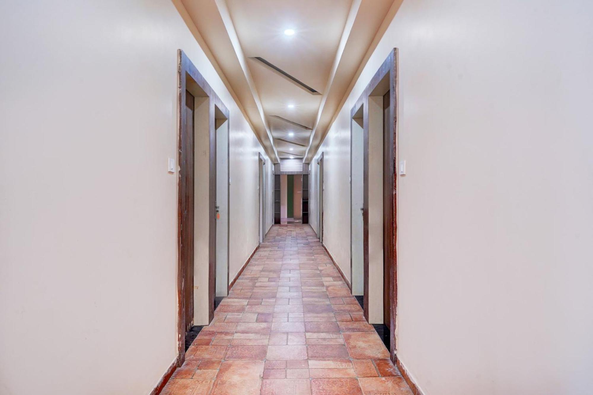 Hotel O The Garden Tales Bhopal Exterior foto